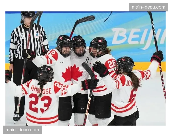 世界女子冰球锦标赛爆冷：卫冕冠军加拿大队小组赛不敌瑞士队