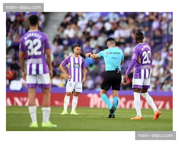 为应对赛程密集，西甲讨论为参加欧战决赛的球队调整末轮开球时间。