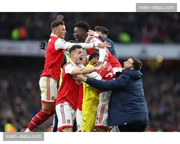 英超第32轮前瞻：阿森纳vs维拉，马丁内利与迪涅的边路攻防成肋部对决关键